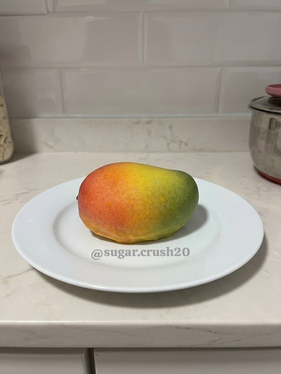 Entremet de Mango, postre con forma de mango real